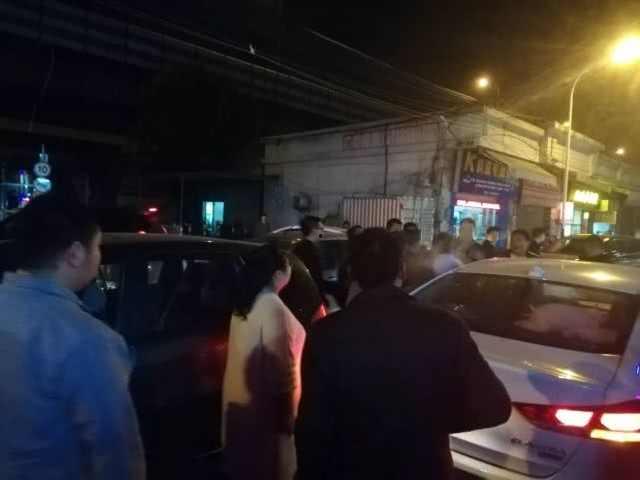 开车吃瓜女生视频大全,盘点热门开车吃瓜女生视频集锦