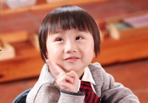 小孩怎么当明星,揭秘小孩成为璀璨星光的成长之路